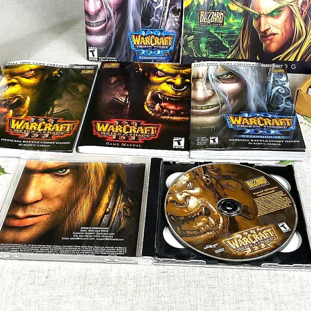 PC Warcraft III Battle Chest Reign of Chaos & Frozen Throne & Strategy Guide